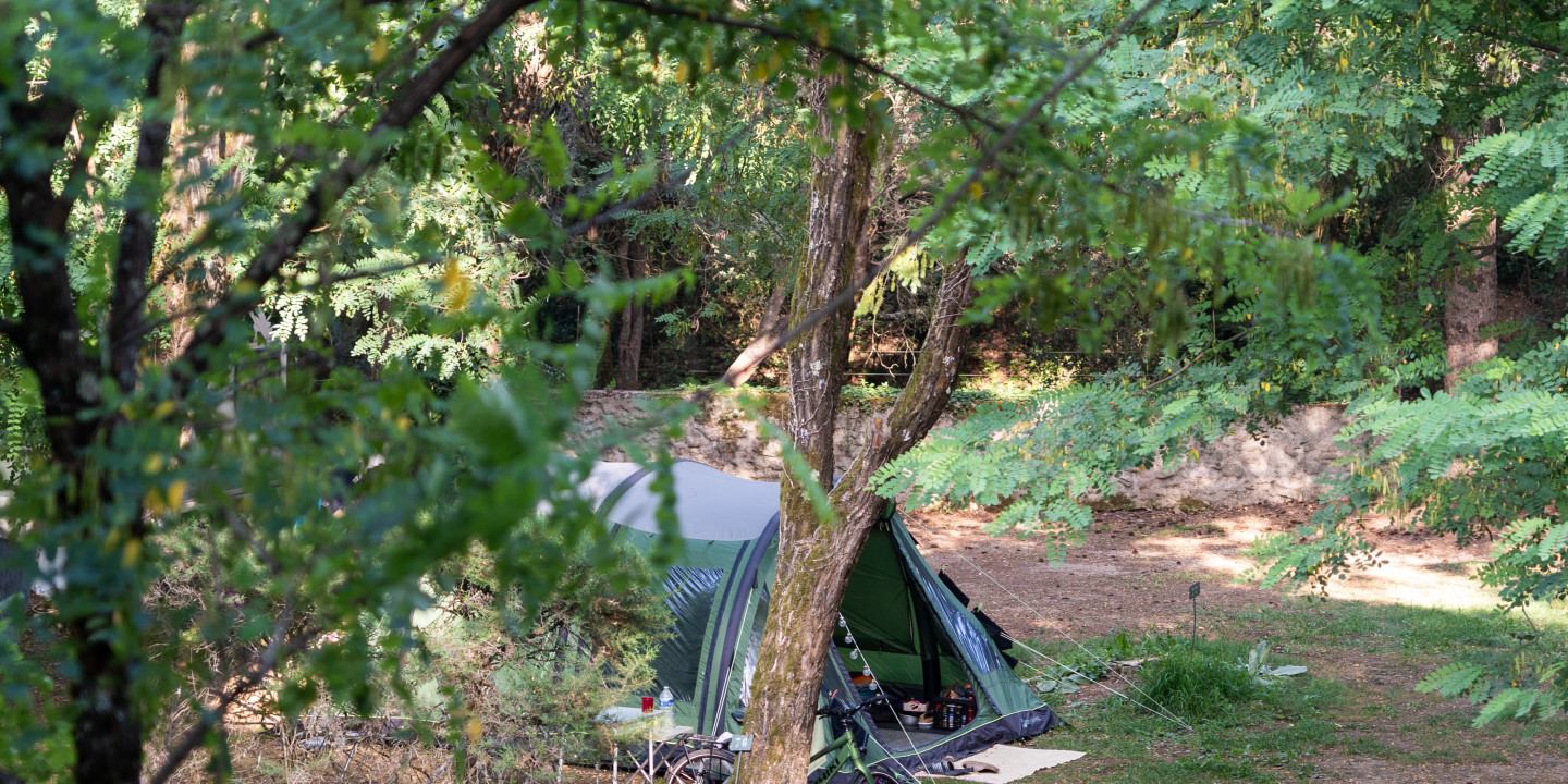 Emplacement Tente Caravane Camping-Car camping La Clémentine